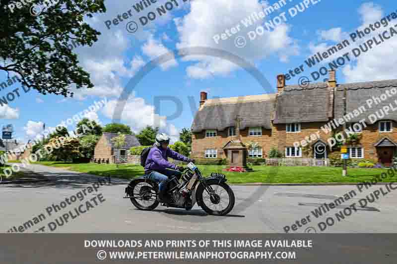 Vintage motorcycle club;eventdigitalimages;no limits trackdays;peter wileman photography;vintage motocycles;vmcc banbury run photographs